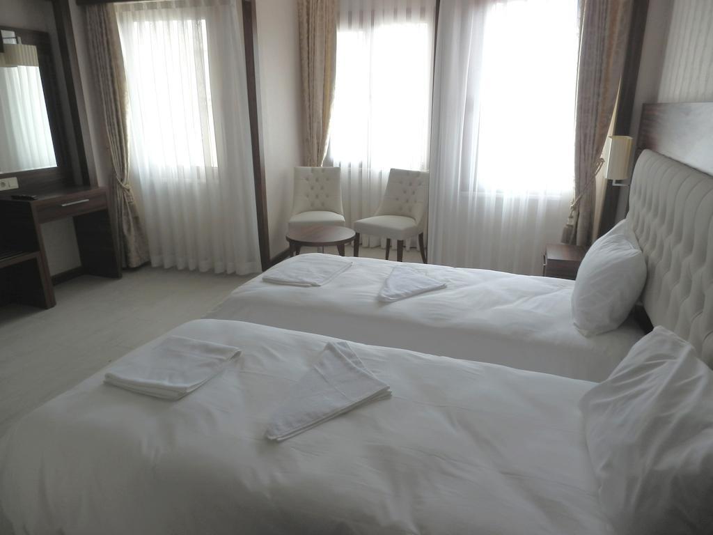 Angelos Appartement *